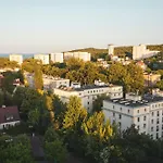 Krasickiego 14 *
